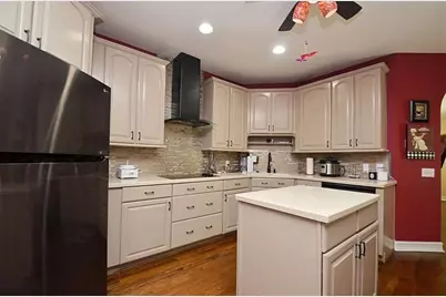 1330 Monroe Drive, Monroe, GA 30655 - Photo 11