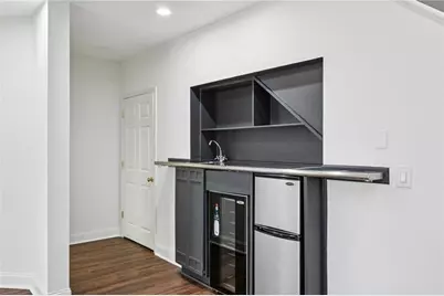 250 Enclave Circle, Atlanta, GA 30342 - Photo 35