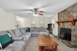 1029 Laurel Lake Dr, Ball Ground, GA 30107 - Photo 11