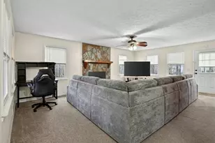 1029 Laurel Lake Dr, Ball Ground, GA 30107 - Photo 7