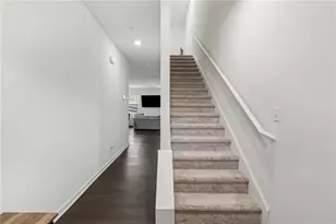 5699 Union Pointe Dr, Union City, GA 30291 - Photo 5