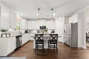 6322 Spring Cove Dr, Flowery Branch, GA 30542 - Photo 9