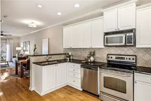 1208 Liberty Pkwy NW, Atlanta, GA 30318 - Photo 11