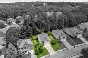 6608 Oak Hill Pass, Fairburn, GA 30213 - Photo 17