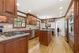 1924 Queens Way, Atlanta, GA 30341 - Photo 13