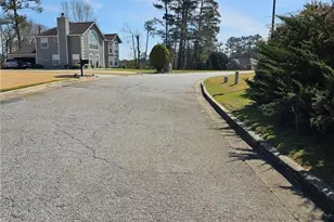 8425 Falling Rocks Way, Lithonia, GA 30058 - Photo 29