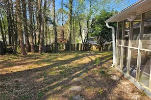 8425 Falling Rocks Way, Lithonia, GA 30058 - Photo 25