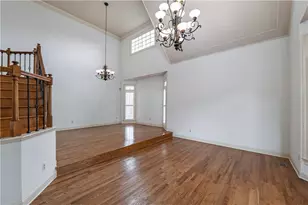 6215 Bannerhorn Run, Alpharetta, GA 30005 - Photo 13