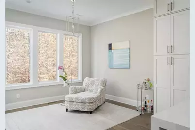 4518 Collins Avenue, Atlanta, GA 30342 - Photo 13