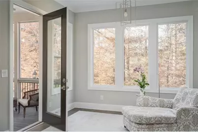 4518 Collins Avenue, Atlanta, GA 30342 - Photo 3