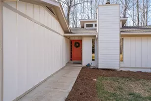 3241 Mountain Hollow Dr, Marietta, GA 30062 - Photo 5