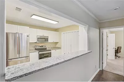 208 Bainbridge Drive, Atlanta, GA 30327 - Photo 7