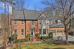 11805 Highland Colony Dr, Roswell, GA 30075 - Photo 3