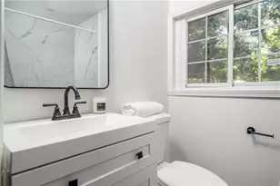 1712 Evans Dr SW, Atlanta, GA 30310 - Photo 9