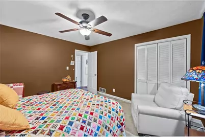 684 Honeysuckle Road, Gainesville, GA 30501 - Photo 17