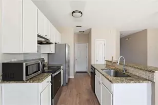 5100 Windsor Forrest Ln, College Park, GA 30349 - Photo 9