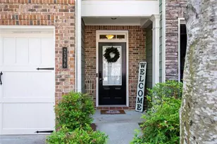 2396 Meadow Falls Ln, Duluth, GA 30097 - Photo 3