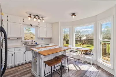 810 Hounds Ridge Court, Lawrenceville, GA 30043 - Photo 5