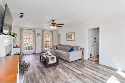 810 Hounds Ridge Court, Lawrenceville, GA 30043 - Photo 7