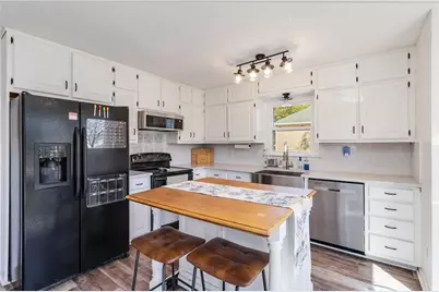 810 Hounds Ridge Court, Lawrenceville, GA 30043 - Photo 11