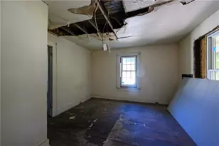 728 Center Hill Ave NW, Atlanta, GA 30318 - Photo 3