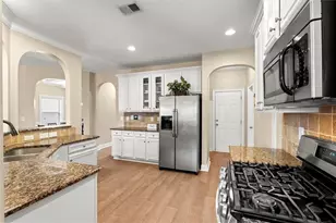 4910 Carriage Bridge Ln, Cumming, GA 30040 - Photo 15