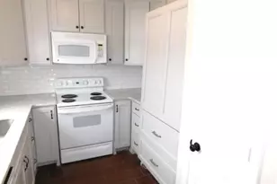 214 High Creek Dr, Roswell, GA 30076 - Photo 11