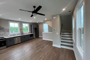 498 Burroughs St SE, Atlanta, GA 30315 - Photo 9