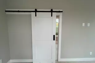 498 Burroughs St SE, Atlanta, GA 30315 - Photo 13