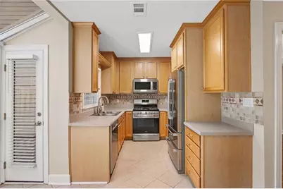 112 Mount Vernon Circle, Atlanta, GA 30338 - Photo 15