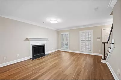 112 Mount Vernon Circle, Atlanta, GA 30338 - Photo 7