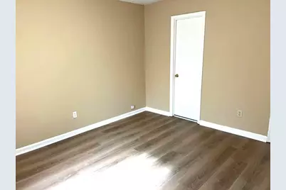 8034 S Bay Court, Riverdale, GA 30274 - Photo 9