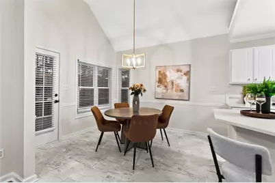 1042 Pennsylvania Run NE, Lawrenceville, GA 30043 - Photo 3