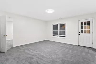 1042 Pennsylvania Run NE, Lawrenceville, GA 30043 - Photo 25