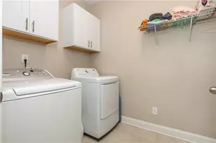 908 Summit Dr, Canton, GA 30114 - Photo 27