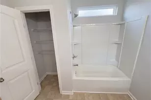 943 Liberty Bell Run, Hoschton, GA 30548 - Photo 35