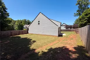 943 Liberty Bell Run, Hoschton, GA 30548 - Photo 41