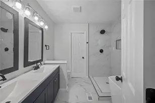 180 Preston Oaks Dr, Alpharetta, GA 30022 - Photo 15