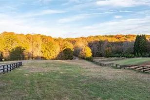 818 Arnold Mill Rd, Woodstock, GA 30188 - Photo 3