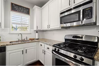 1650 Renfroe Run, Cumming, GA 30041 - Photo 17