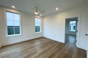 992 Bibbs Circle NW, Atlanta, GA 30318 - Photo 9