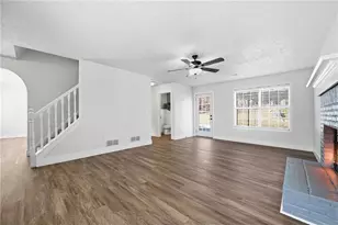 3180 Victoria Rdg Ct, Loganville, GA 30052 - Photo 7