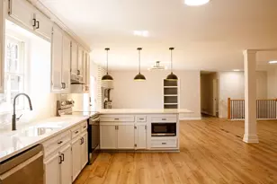 95 Simpson Dr NE, Kennesaw, GA 30144 - Photo 5