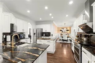 4146 Kingsley Park Ct, Peachtree Corners, GA 30096 - Photo 13