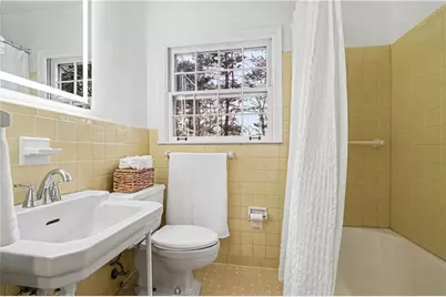 2360 Young Drive, College Park, GA 30337 - Photo 15