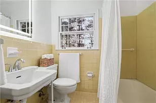 2360 Young Dr, College Park, GA 30337 - Photo 15