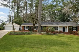 2360 Young Dr, College Park, GA 30337 - Photo 1