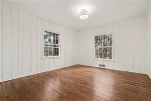 2360 Young Dr, College Park, GA 30337 - Photo 13