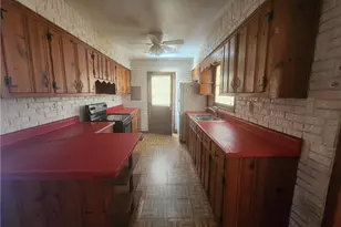 2513 Graywall St, East Point, GA 30344 - Photo 15