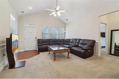 2623 Grapevine Circle #602, Cumming, GA 30041 - Photo 5